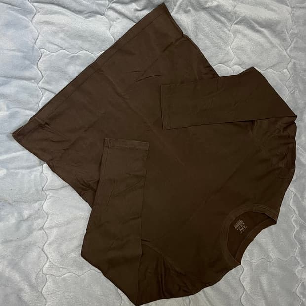 지오다노 긴팔 롱슬리브 티셔츠