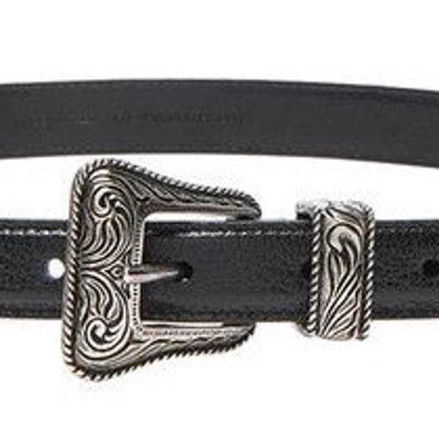 생로랑 웨스턴 벨트 구합니다