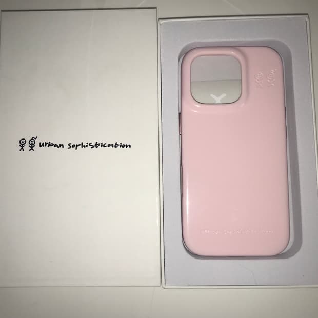 어반소피스티케이션 케이스 16프로