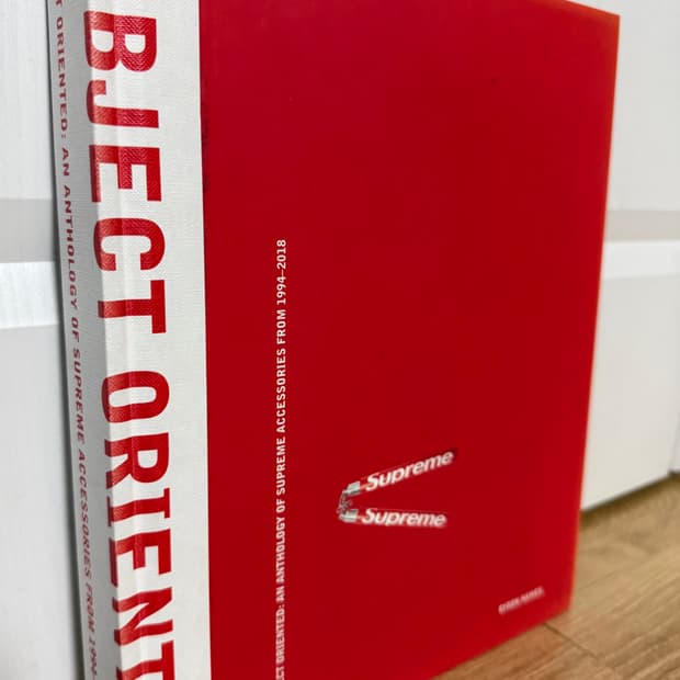 슈프림 오브젝트 anthology of supreme