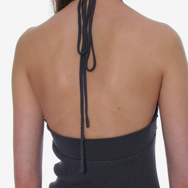 파르티멘토 멀티웨어 타이넥 슬리브리스 탑 차콜