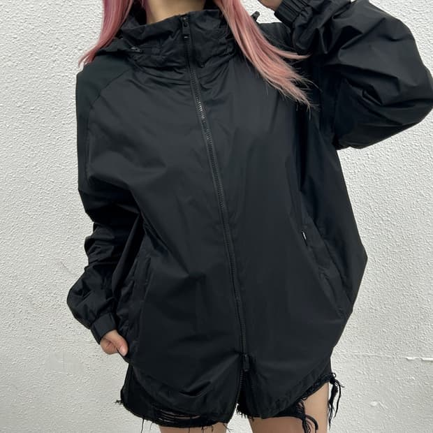 노비스 신형 블랙 후드 바람막이 ( 중고 매물 없는 제품 )