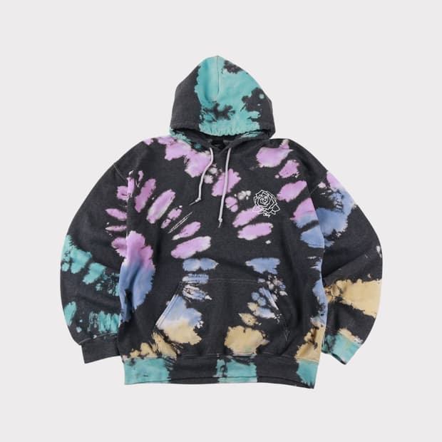 [L] 오베이 블랙 타이다이 로즈 후드티