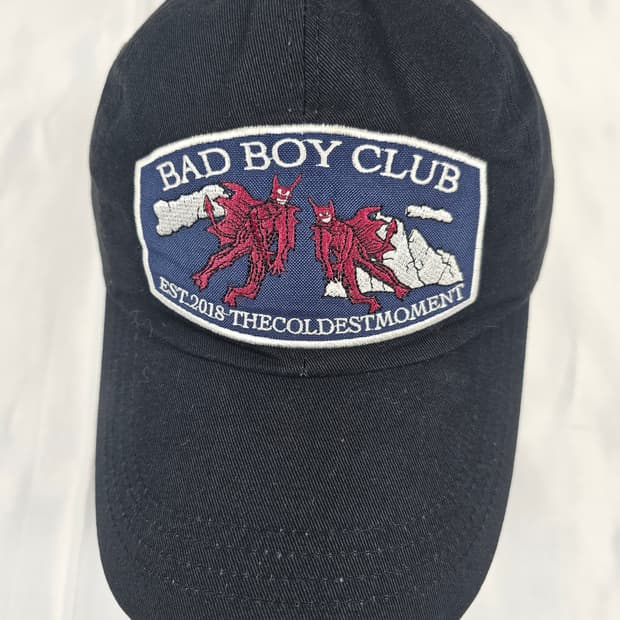 더콜디스트모먼트볼캡