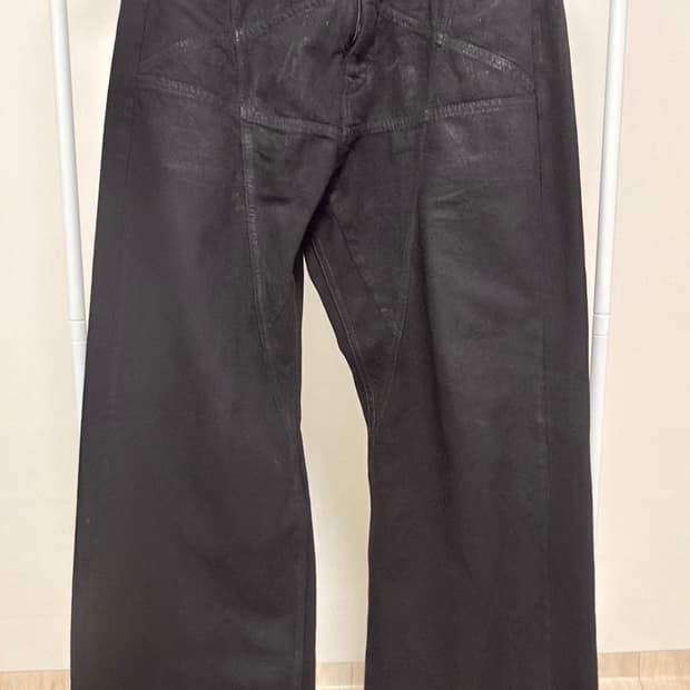 릭오웬스 펜타그램 코팅 게스컷 31