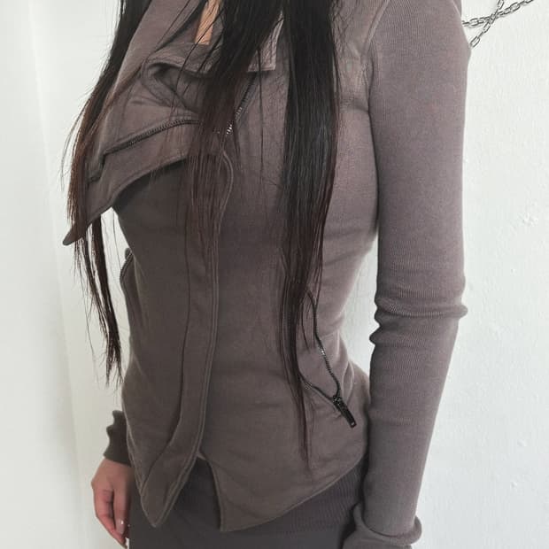 가레스퓨 하이넥 드레이프 코튼 집업