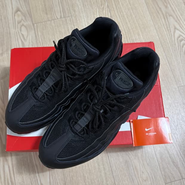 나이키 에어맥스95(280)(30분 착용 새 상품 급)