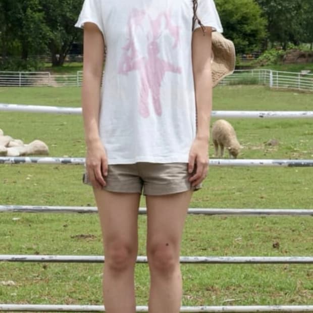 siamese 샴 bunny graphic t shirt pink
