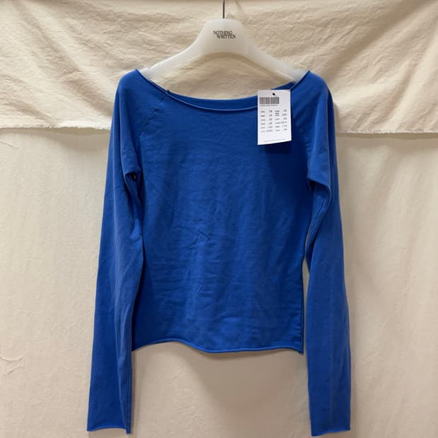 브랜디멜빌 오픈숄더티