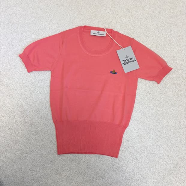 비비안웨스트우드 베아 탑 코랄 니트