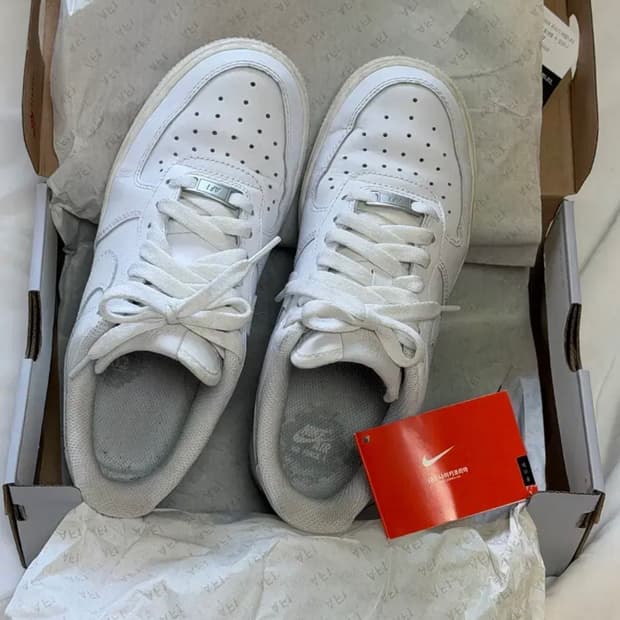 나이키 에어포스 230