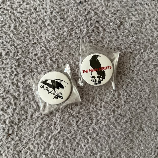 Number (N)ine 2005aw badges