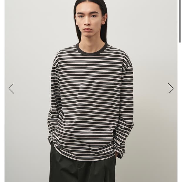 러프사이드x하바티 멀티스트라이프 롱슬리브 차콜 1사이즈