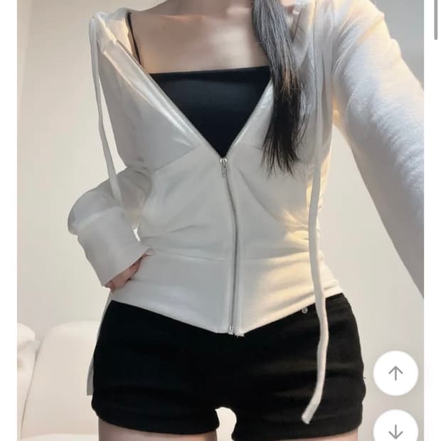 새상품) 아이보리 슬림핏 후드집업