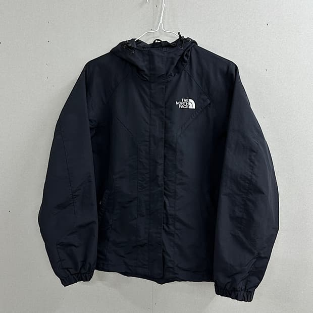 노스페이스 바람막이 M 