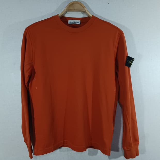 Stone island 스톤아일랜드 맨투맨 S(우리95)