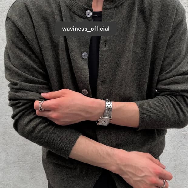 웨이비니스Double Frame Round Neck Cardigan 카키