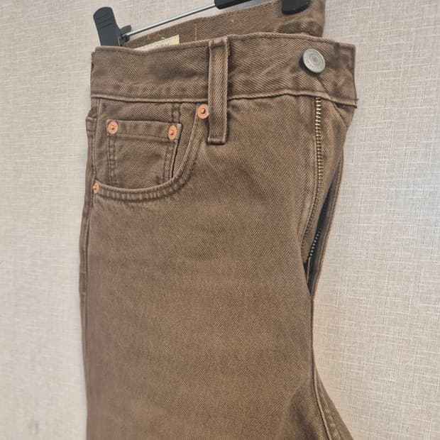 Levi's 568 Brown Denim