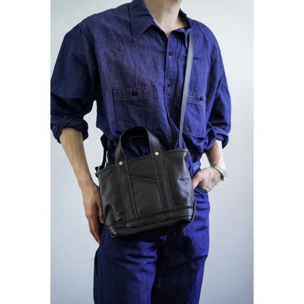 26ss M.LEDZ Shoulder Tote Bag (말가죽)