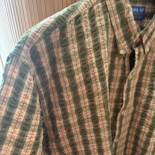 HORIZONTAL GATE AUTHENTIC Shirt
