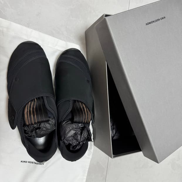 키코 코스타디노브 리아디스