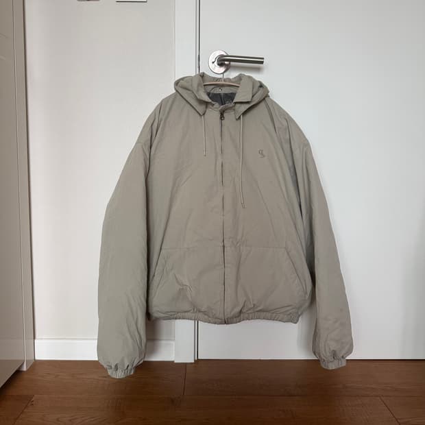 라퍼지스토어 덕다운 가먼트 후드 푸퍼 패딩 (sand beige)