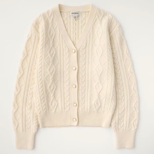 시엔느 Noir 케이블 울 가디건 크림