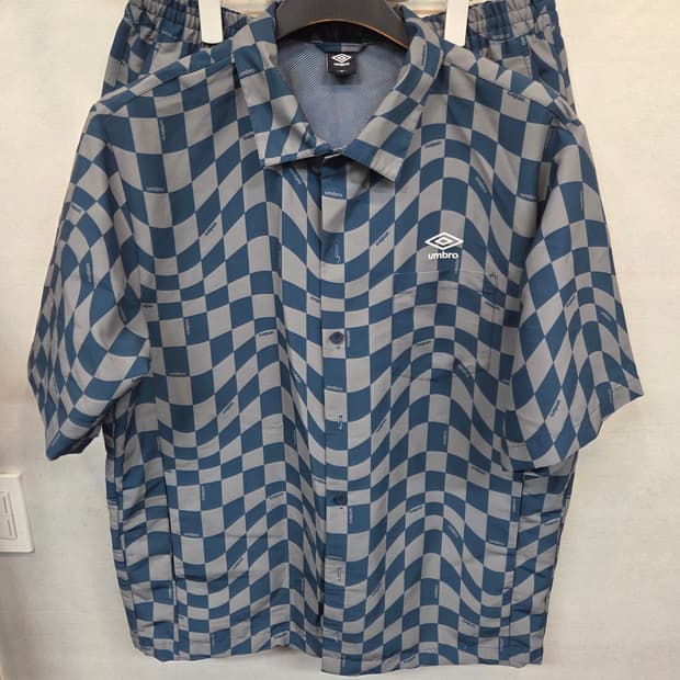 엄브로 린넨 라이크 체크 셔츠반팔 4부반바지 세트 xll