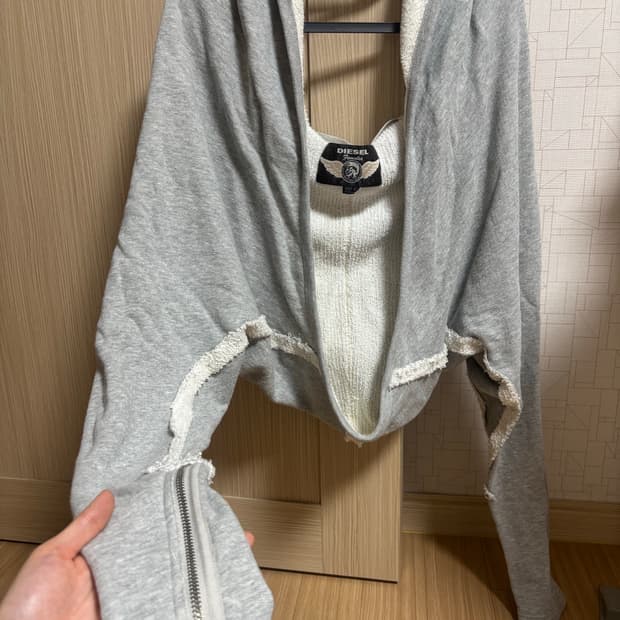 디젤 후드볼레로