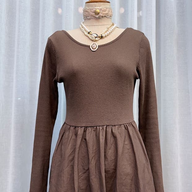 브라운 골지 롱 원피스