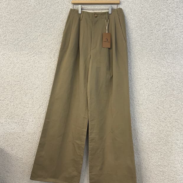 오라리 워시드 핑크스 와이드 치노