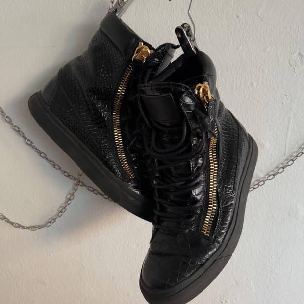 쥬세페자노티 오피움 스네이크스킨 사이드지퍼 하이탑 스니커즈