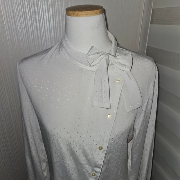 rivieanna 빈티지 화이트 타이 블라우스