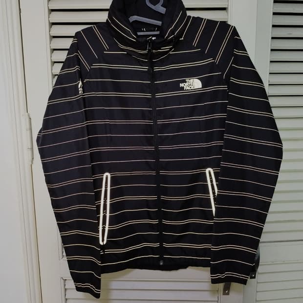 85 노스페이스 리플렉티브 반사 바람막이 등산복