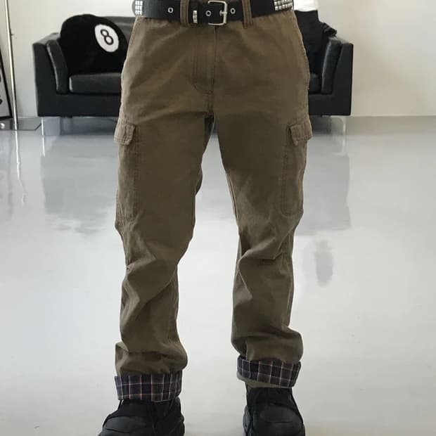 알뉴보드 베이지 팬츠