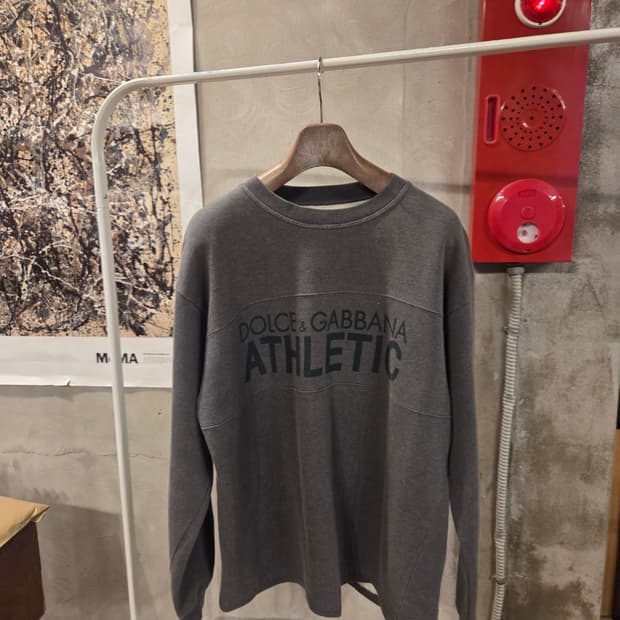 돌체앤가바나 스웻