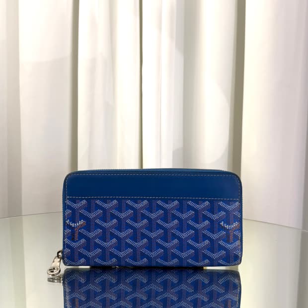 고야드 마티뇽 지퍼 장지갑 gm