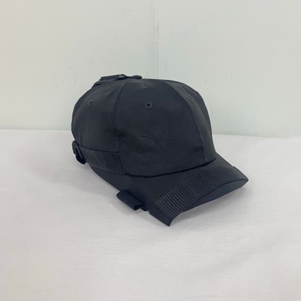Nasir Mazhar 나시르 마자르 블랙 불리 캡