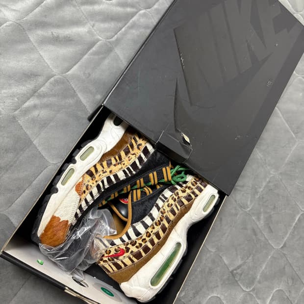 나이키 에어맥스 95 atmos 2.0 285 / 10.5