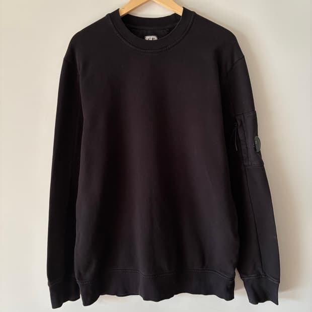 Cp 컴퍼니 맨투맨