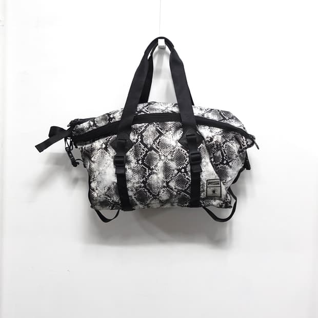 PUMA MIHARAYASUHIRO 퓨마 미하라야스히로 2way 숄더백