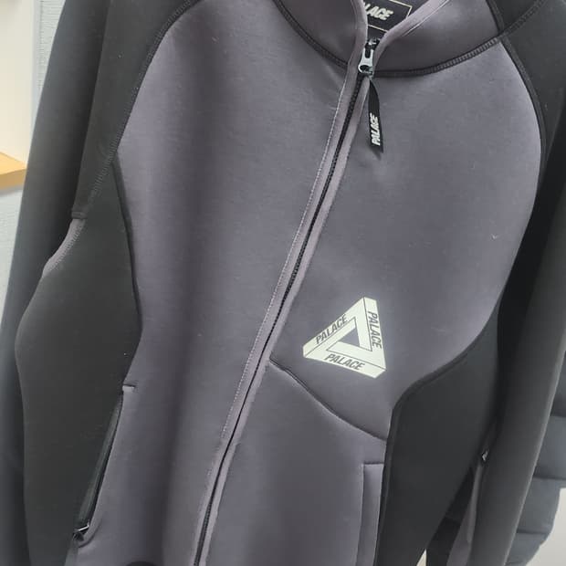 팔라스 스케이트보드 퍼포먼스 펀넬 집업 자켓