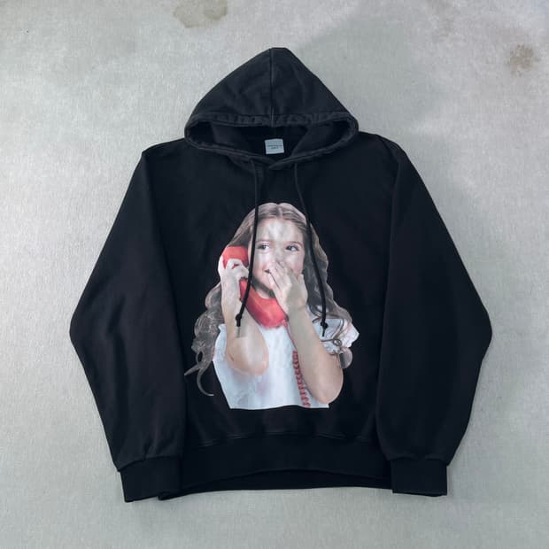 100 아크메드라비 빅로고 후드티