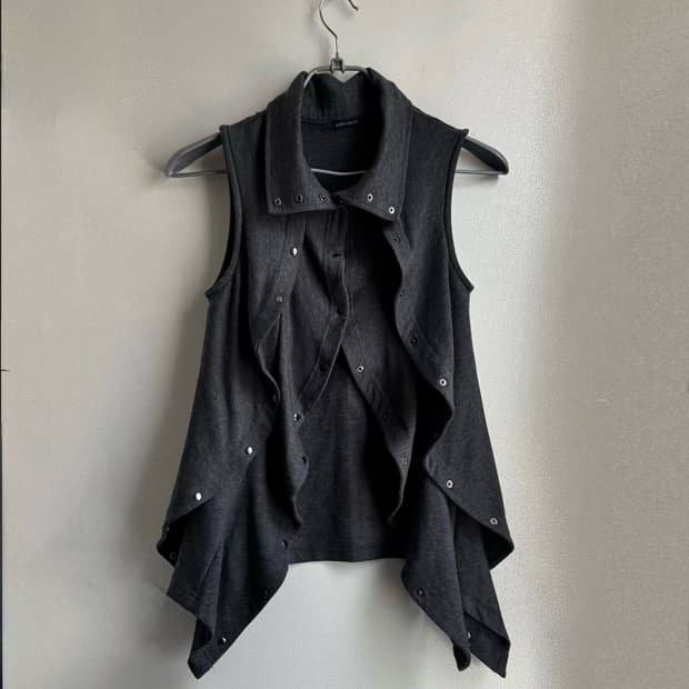 아카이브 하이넥 셔링 언발 이중버튼 베스트 조끼 y2k 갸루 펑크