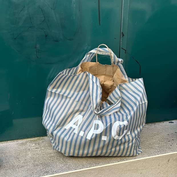 아페쎄 리사이클링 백 블루