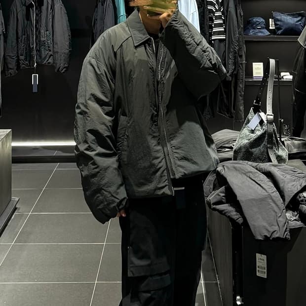 준지 24FW 애쉬 나일론 패딩 점퍼