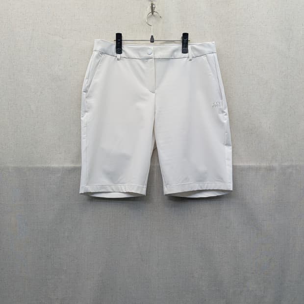 DKNY 화이트  반바지