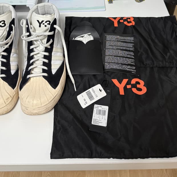Y-3 요지스타 하이 270