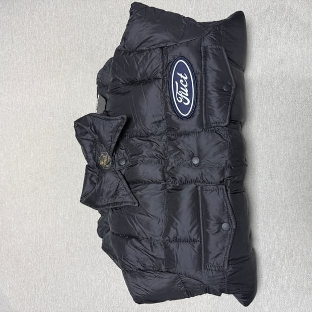 Oval Parody Lightweight Puffer Shirt