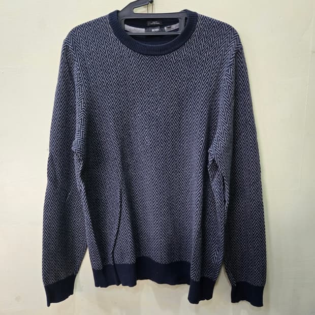 [105] BOSS 헤링본 코튼 울 니트 (네이비)